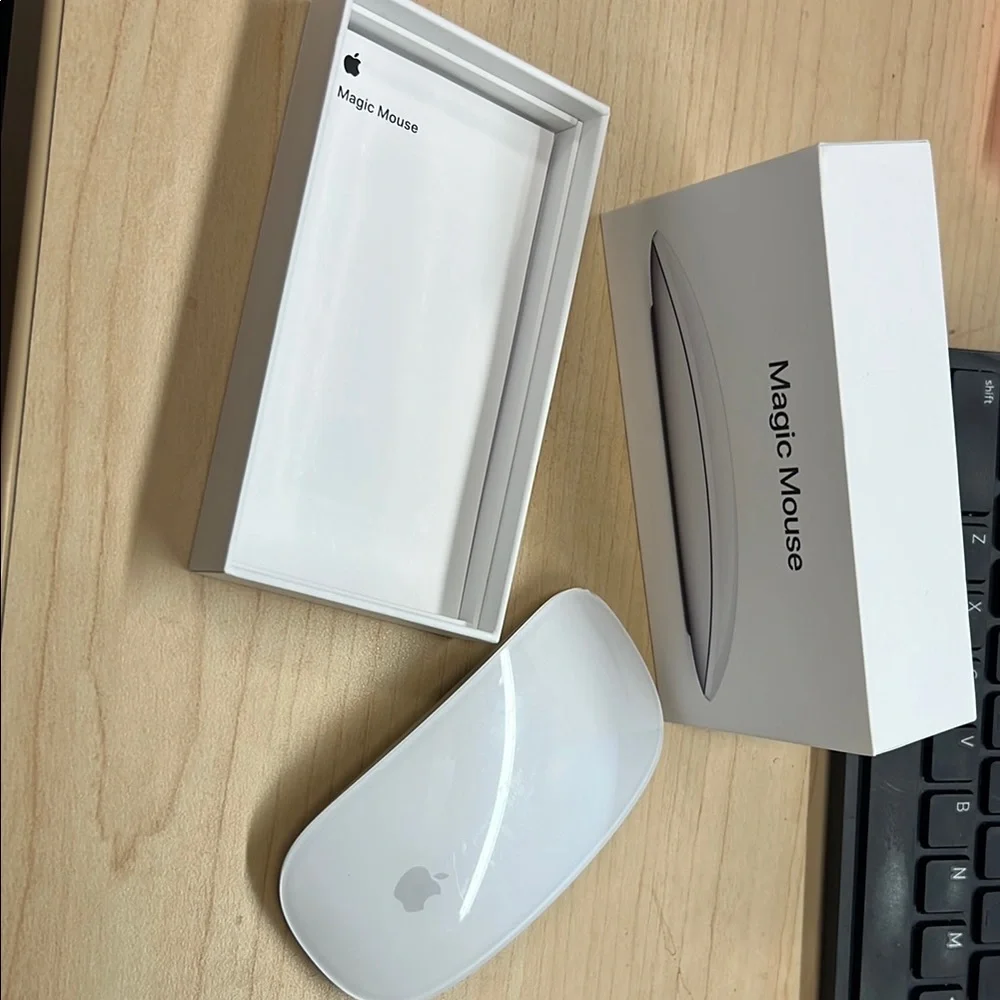 Apple Magic Mouse - White
